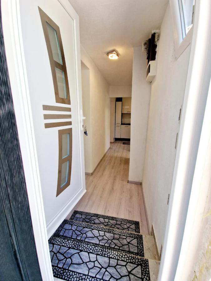 Split Apartment Zewnętrze zdjęcie